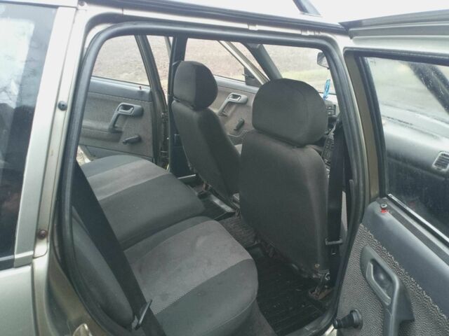 Серый ВАЗ 2111, объемом двигателя 1.5 л и пробегом 133 тыс. км за 1894 $, фото 7 на Automoto.ua