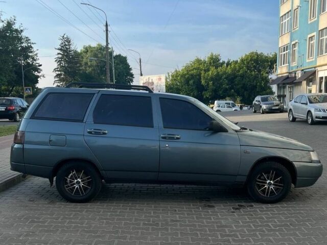 Серый ВАЗ 2111, объемом двигателя 1.5 л и пробегом 214 тыс. км за 2550 $, фото 1 на Automoto.ua