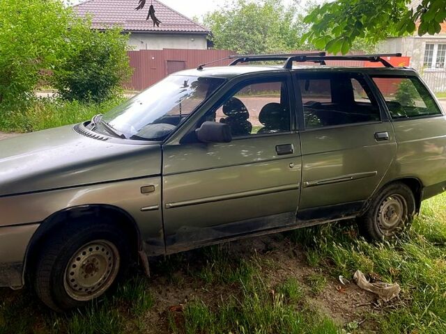 Серый ВАЗ 2111, объемом двигателя 1.5 л и пробегом 160 тыс. км за 959 $, фото 6 на Automoto.ua