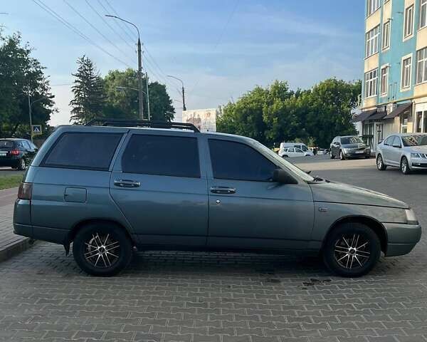 Серый ВАЗ 2111, объемом двигателя 1.5 л и пробегом 214 тыс. км за 2299 $, фото 3 на Automoto.ua