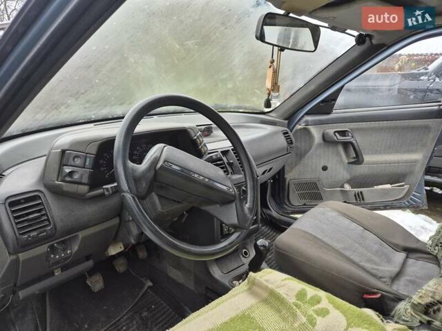 Серый ВАЗ 2111, объемом двигателя 1.6 л и пробегом 220 тыс. км за 1350 $, фото 4 на Automoto.ua