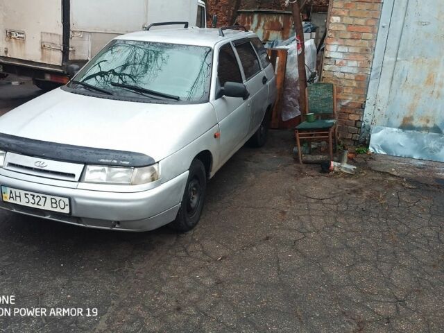 Серый ВАЗ 2111, объемом двигателя 1.5 л и пробегом 250 тыс. км за 1500 $, фото 1 на Automoto.ua
