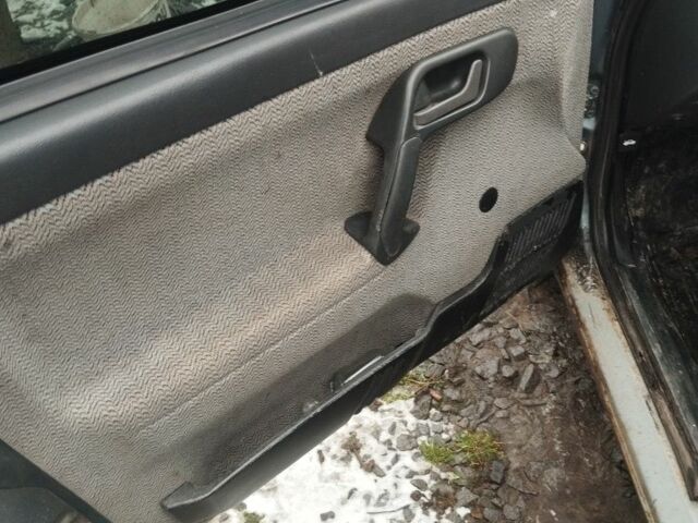 Серый ВАЗ 2111, объемом двигателя 1.5 л и пробегом 233 тыс. км за 1300 $, фото 5 на Automoto.ua