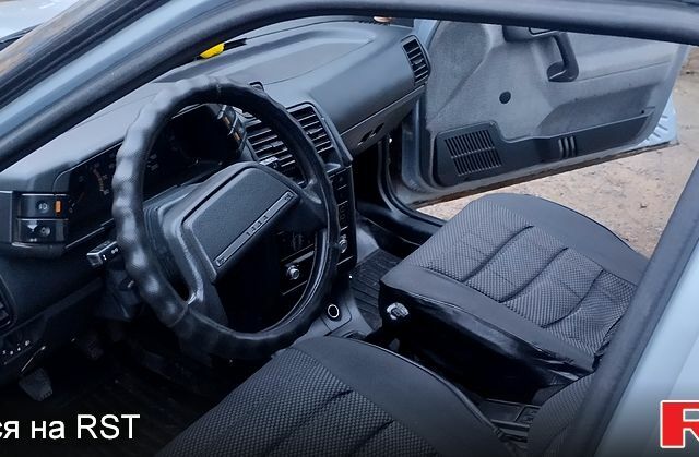 Серый ВАЗ 2111, объемом двигателя 1.5 л и пробегом 230 тыс. км за 2200 $, фото 9 на Automoto.ua