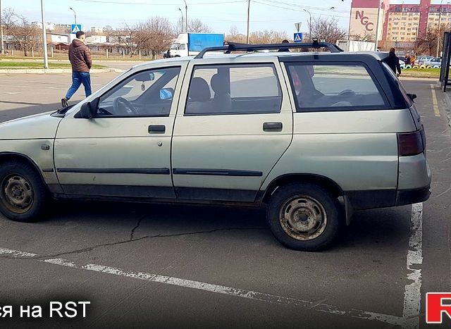 Серый ВАЗ 2111, объемом двигателя 1.5 л и пробегом 0 тыс. км за 1200 $, фото 2 на Automoto.ua