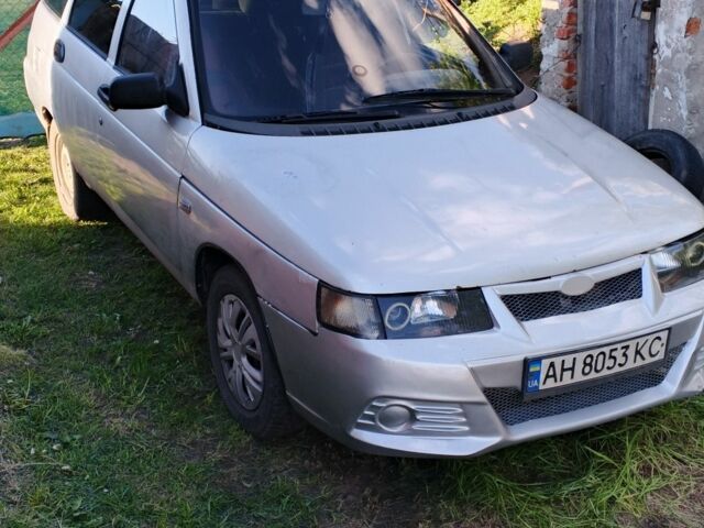 Серый ВАЗ 2111, объемом двигателя 1.5 л и пробегом 150 тыс. км за 873 $, фото 4 на Automoto.ua