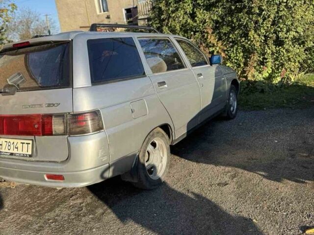 Серый ВАЗ 2111, объемом двигателя 1.5 л и пробегом 250 тыс. км за 1550 $, фото 2 на Automoto.ua