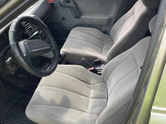 Серый ВАЗ 2111, объемом двигателя 1.5 л и пробегом 405 тыс. км за 1500 $, фото 5 на Automoto.ua