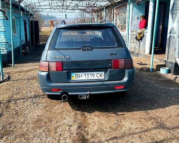 Серый ВАЗ 2111, объемом двигателя 1.5 л и пробегом 232 тыс. км за 1200 $, фото 1 на Automoto.ua