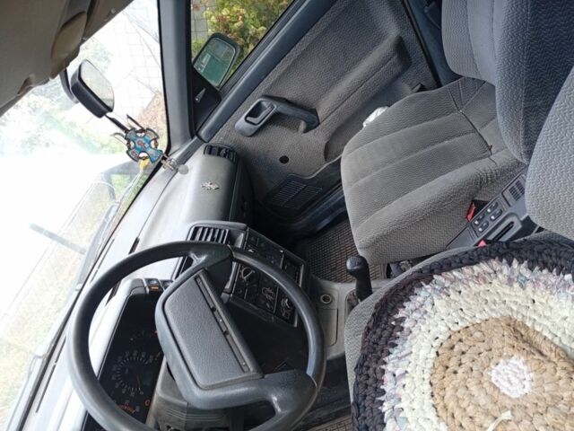 Серый ВАЗ 2111, объемом двигателя 1.6 л и пробегом 260 тыс. км за 900 $, фото 3 на Automoto.ua