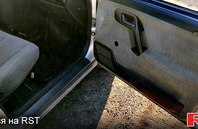 Серый ВАЗ 2111, объемом двигателя 1.5 л и пробегом 230 тыс. км за 2200 $, фото 3 на Automoto.ua