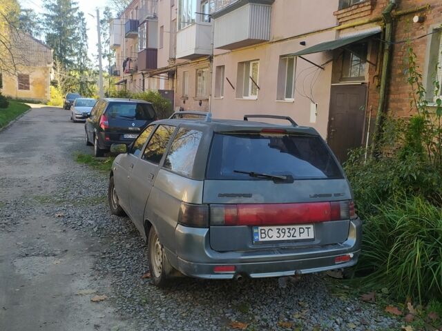 Серый ВАЗ 2111, объемом двигателя 1.5 л и пробегом 245 тыс. км за 1300 $, фото 2 на Automoto.ua