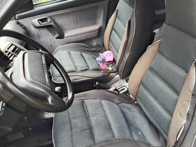 Серый ВАЗ 2111, объемом двигателя 1.6 л и пробегом 400 тыс. км за 1000 $, фото 4 на Automoto.ua