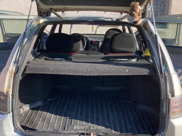 Серый ВАЗ 2111, объемом двигателя 1.5 л и пробегом 18 тыс. км за 1700 $, фото 7 на Automoto.ua