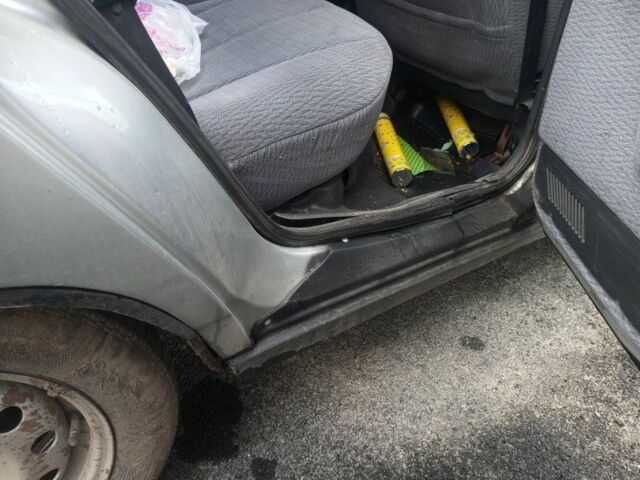 Сірий ВАЗ 2111, об'ємом двигуна 1.5 л та пробігом 346 тис. км за 2000 $, фото 6 на Automoto.ua