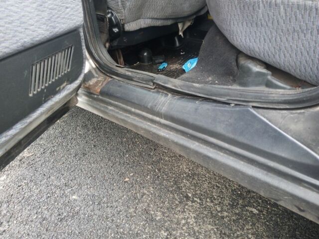 Сірий ВАЗ 2111, об'ємом двигуна 1.5 л та пробігом 346 тис. км за 2000 $, фото 8 на Automoto.ua