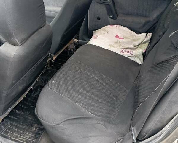 Сірий ВАЗ 2111, об'ємом двигуна 1.5 л та пробігом 320 тис. км за 1228 $, фото 8 на Automoto.ua