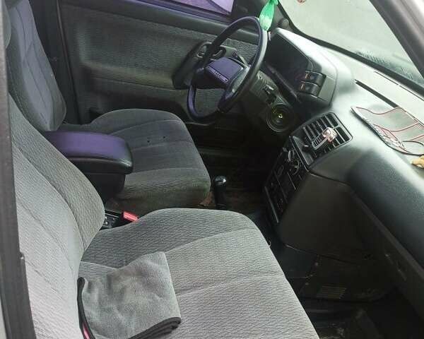 Сірий ВАЗ 2111, об'ємом двигуна 1.5 л та пробігом 346 тис. км за 2000 $, фото 2 на Automoto.ua