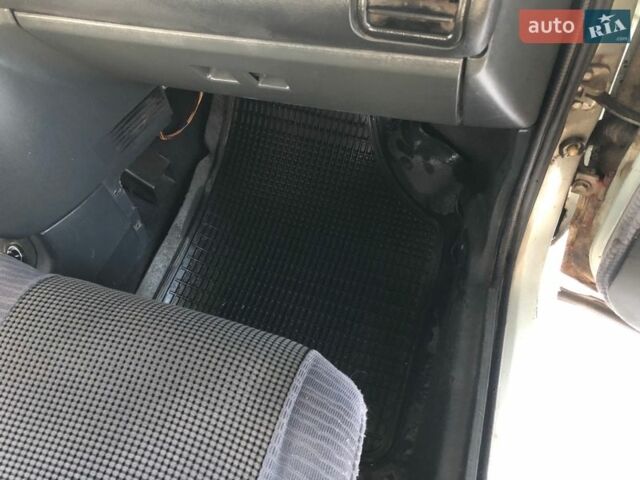 Сірий ВАЗ 2111, об'ємом двигуна 1.5 л та пробігом 129 тис. км за 2500 $, фото 35 на Automoto.ua