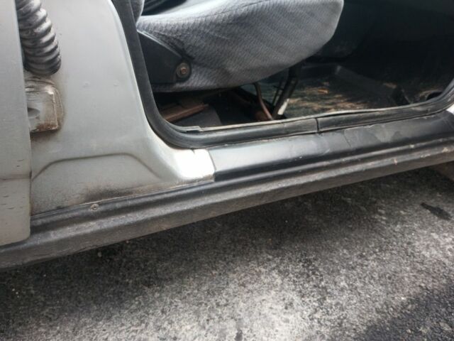 Сірий ВАЗ 2111, об'ємом двигуна 1.5 л та пробігом 346 тис. км за 2000 $, фото 4 на Automoto.ua