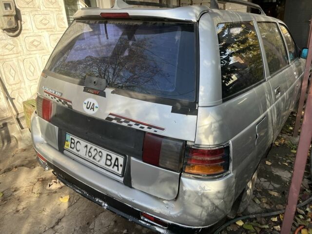 ВАЗ 2111 2003 в Кривом Роге на Automoto.ua Серый ВАЗ 2111, объемом двигателя 1.6 л и пробегом 30 тыс. км за 953 $, фото 6 на Automoto.ua