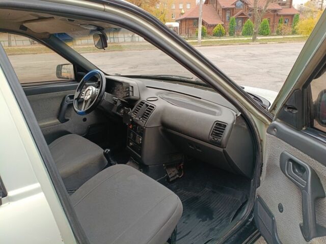 Сірий ВАЗ 2111, об'ємом двигуна 2 л та пробігом 228 тис. км за 1000 $, фото 7 на Automoto.ua