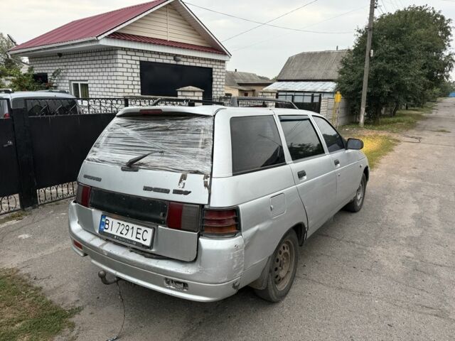 Серый ВАЗ 2111, объемом двигателя 0 л и пробегом 200 тыс. км за 700 $, фото 2 на Automoto.ua
