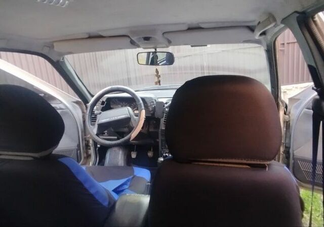 Серый ВАЗ 2111, объемом двигателя 1.6 л и пробегом 200 тыс. км за 1500 $, фото 4 на Automoto.ua