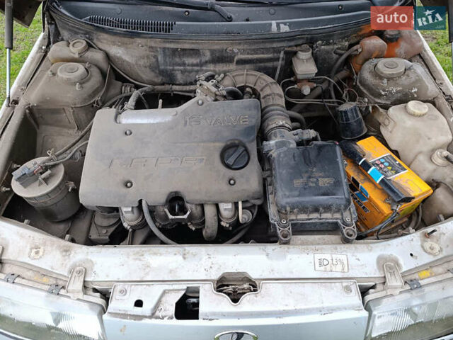 Серый ВАЗ 2111, объемом двигателя 1.5 л и пробегом 118 тыс. км за 1100 $, фото 1 на Automoto.ua