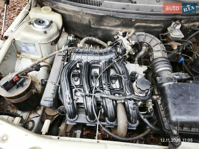 Сірий ВАЗ 2111, об'ємом двигуна 1.6 л та пробігом 296 тис. км за 1200 $, фото 18 на Automoto.ua