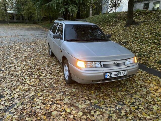 Серый ВАЗ 2111, объемом двигателя 1.5 л и пробегом 210 тыс. км за 1228 $, фото 1 на Automoto.ua