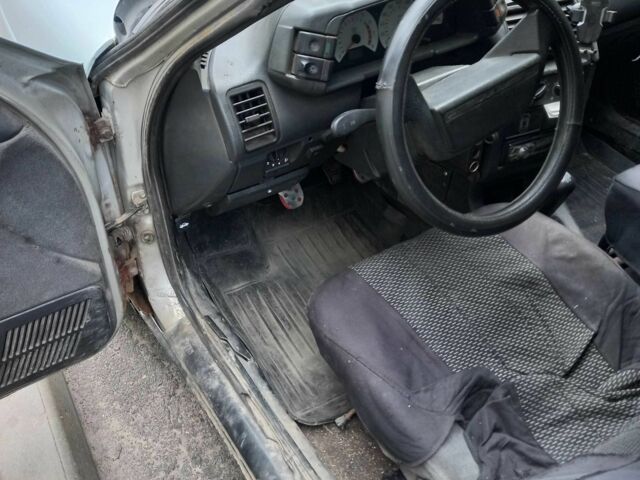 Сірий ВАЗ 2111, об'ємом двигуна 1.5 л та пробігом 305 тис. км за 624 $, фото 3 на Automoto.ua