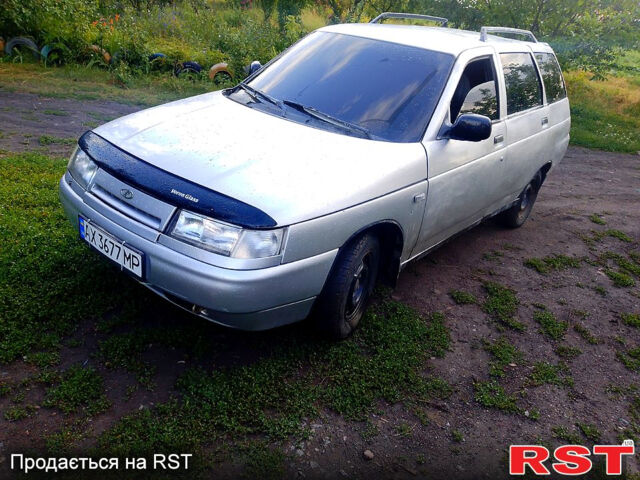 Серый ВАЗ 2111, объемом двигателя 1.5 л и пробегом 185 тыс. км за 1200 $, фото 1 на Automoto.ua