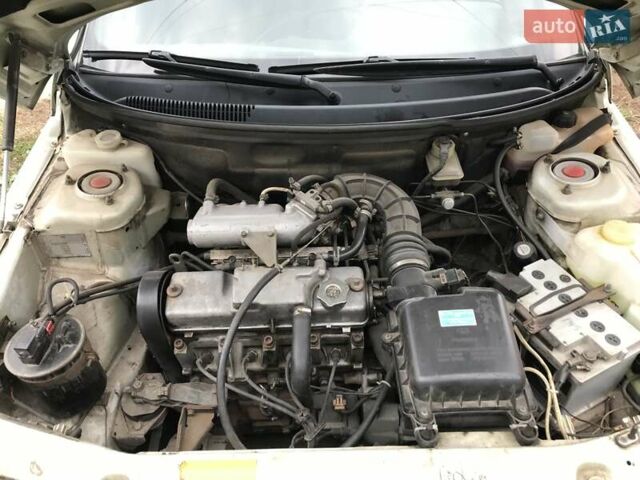 Сірий ВАЗ 2111, об'ємом двигуна 1.5 л та пробігом 300 тис. км за 2300 $, фото 8 на Automoto.ua