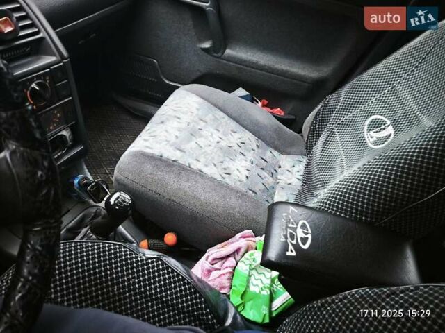 Сірий ВАЗ 2111, об'ємом двигуна 1.6 л та пробігом 296 тис. км за 1200 $, фото 14 на Automoto.ua