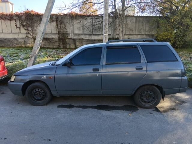 Серый ВАЗ 2111, объемом двигателя 0 л и пробегом 300 тыс. км за 719 $, фото 2 на Automoto.ua