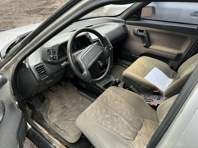 Сірий ВАЗ 2111, об'ємом двигуна 1.6 л та пробігом 110 тис. км за 500 $, фото 4 на Automoto.ua
