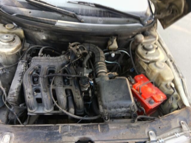 Серый ВАЗ 2111, объемом двигателя 0 л и пробегом 300 тыс. км за 719 $, фото 7 на Automoto.ua