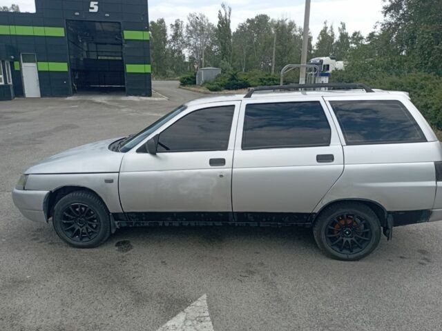 Серый ВАЗ 2111, объемом двигателя 1.5 л и пробегом 299 тыс. км за 1300 $, фото 5 на Automoto.ua