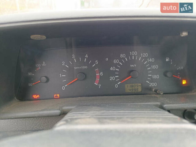 Серый ВАЗ 2111, объемом двигателя 1.5 л и пробегом 118 тыс. км за 1100 $, фото 2 на Automoto.ua