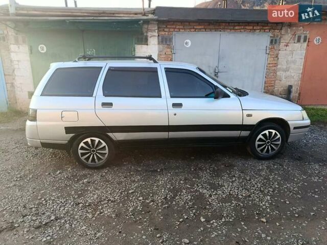 Серый ВАЗ 2111, объемом двигателя 1.6 л и пробегом 170 тыс. км за 1950 $, фото 13 на Automoto.ua