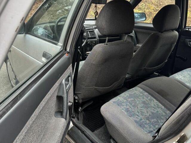 Сірий ВАЗ 2111, об'ємом двигуна 1.6 л та пробігом 180 тис. км за 1250 $, фото 9 на Automoto.ua