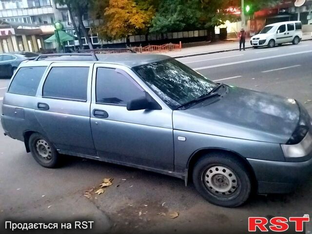Серый ВАЗ 2111, объемом двигателя 1.5 л и пробегом 337 тыс. км за 1250 $, фото 2 на Automoto.ua