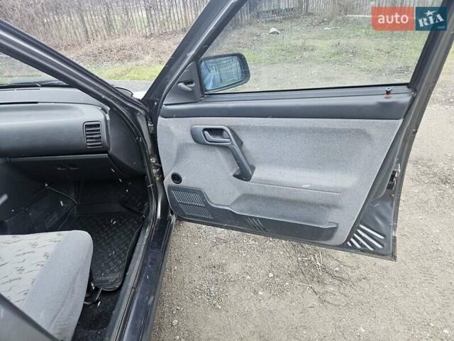 Серый ВАЗ 2111, объемом двигателя 1.5 л и пробегом 150 тыс. км за 1900 $, фото 12 на Automoto.ua