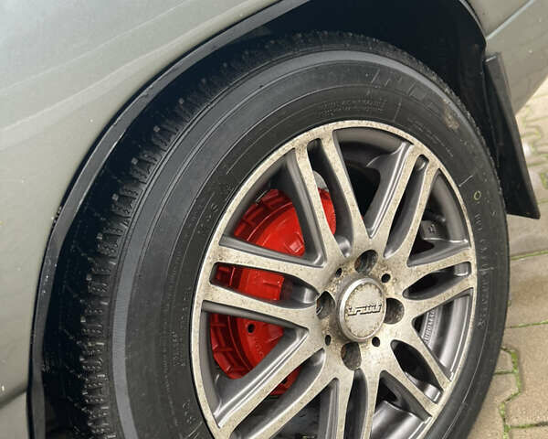 Серый ВАЗ 2111, объемом двигателя 1.6 л и пробегом 200 тыс. км за 1950 $, фото 10 на Automoto.ua