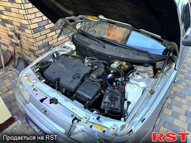 Серый ВАЗ 2111, объемом двигателя 1.6 л и пробегом 223 тыс. км за 2500 $, фото 9 на Automoto.ua