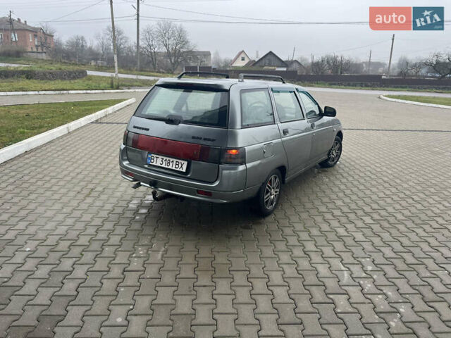 Серый ВАЗ 2111, объемом двигателя 1.6 л и пробегом 200 тыс. км за 1900 $, фото 5 на Automoto.ua