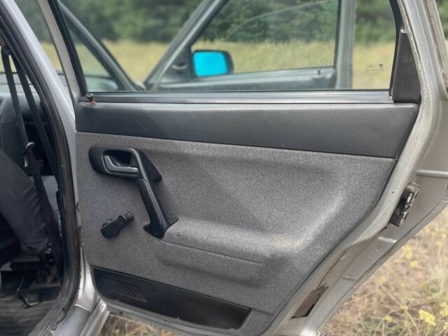 Серый ВАЗ 2111, объемом двигателя 1.6 л и пробегом 296 тыс. км за 1399 $, фото 12 на Automoto.ua