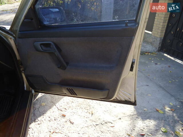 Сірий ВАЗ 2111, об'ємом двигуна 1.6 л та пробігом 220 тис. км за 1700 $, фото 5 на Automoto.ua