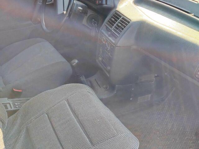 ВАЗ 2111 2005 в Полтаве на Automoto.ua Серый ВАЗ 2111, объемом двигателя 1.6 л и пробегом 230 тыс. км за 1750 $, фото 4 на Automoto.ua